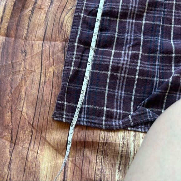 Women’s Duluth Trading Co. Purple Button Down Flannel Size Small - Picture 2 of 6